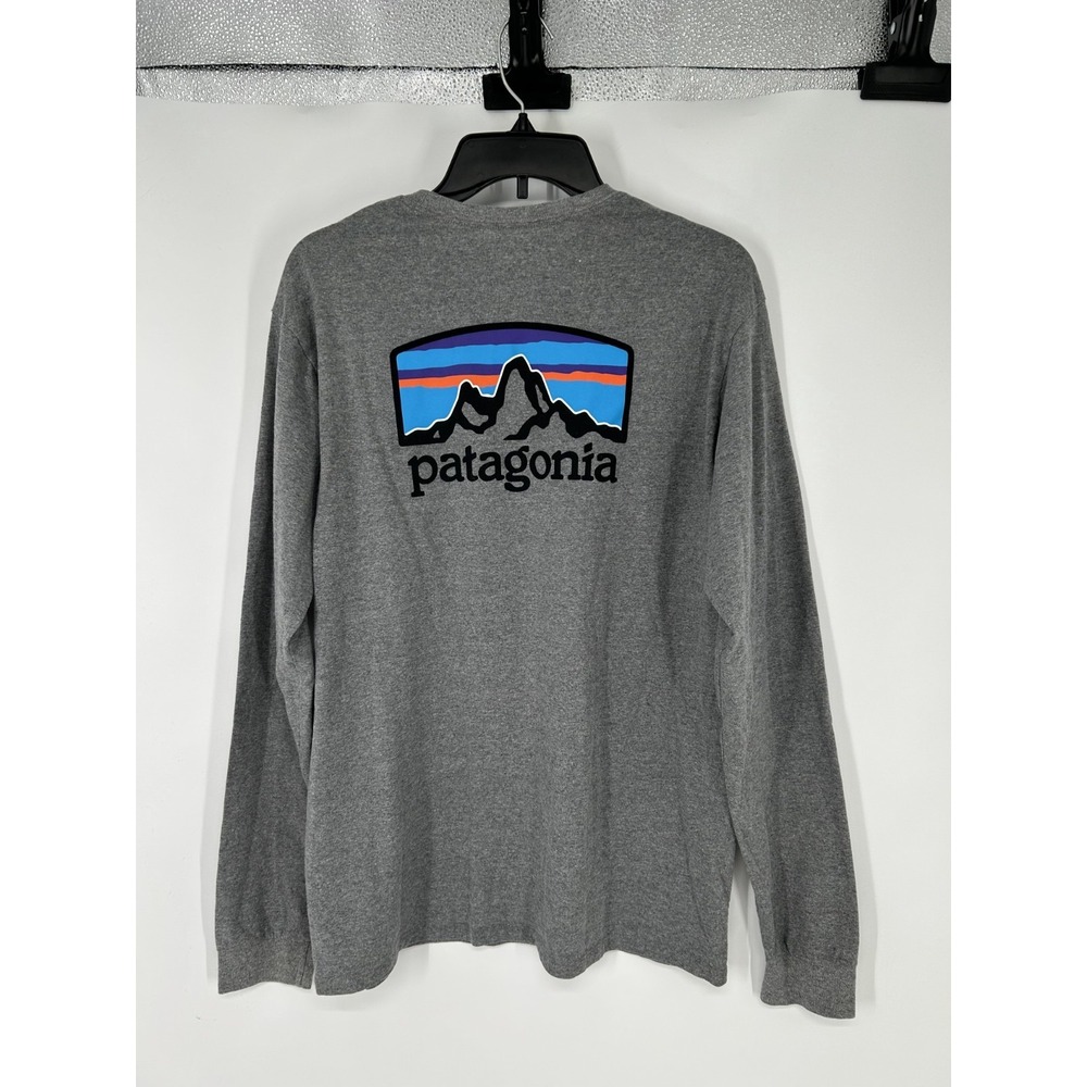 Patagonia T Shirt Men's Medium Long Sleeve Fitz Roy Horizons Responsibili Tee
